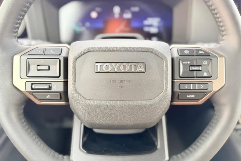 Toyota Land Cruiser 250 din 2025 cu 5.900 km - oferta TOY202415 - foto 21