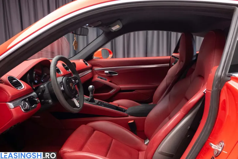 Porsche Cayman din 2024 cu 10.400 km - oferta POR202426 - foto 10