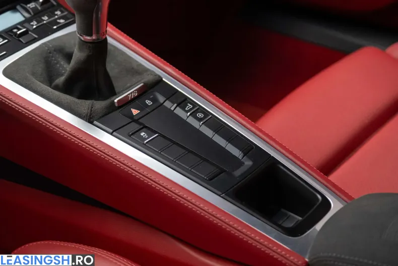 Porsche Cayman din 2024 cu 10.400 km - oferta POR202426 - foto 16