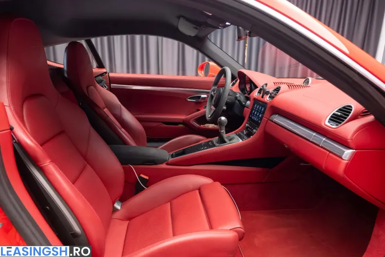 Porsche Cayman din 2024 cu 10.400 km - oferta POR202426 - foto 18
