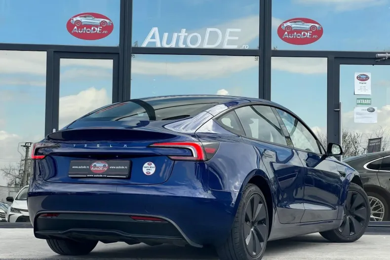 Tesla Model 3 din 2025 cu 6.770 km - oferta TES202430 - foto 4
