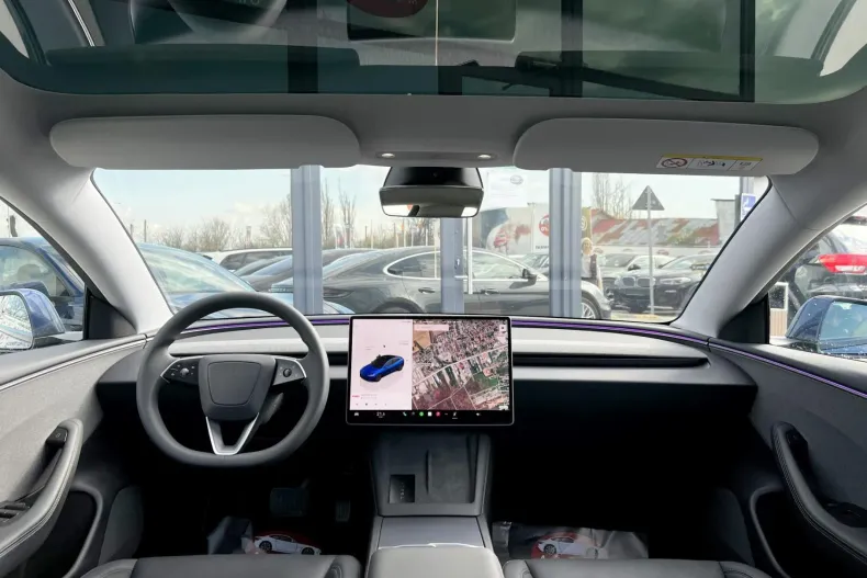 Tesla Model 3 din 2025 cu 6.770 km - oferta TES202430 - foto 7