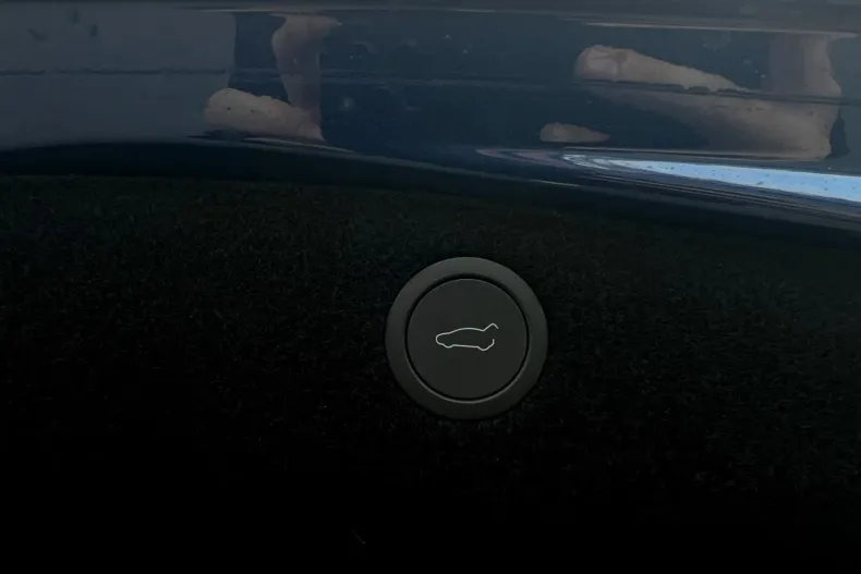 Tesla Model 3 din 2025 cu 6.770 km - oferta TES202430 - foto 39