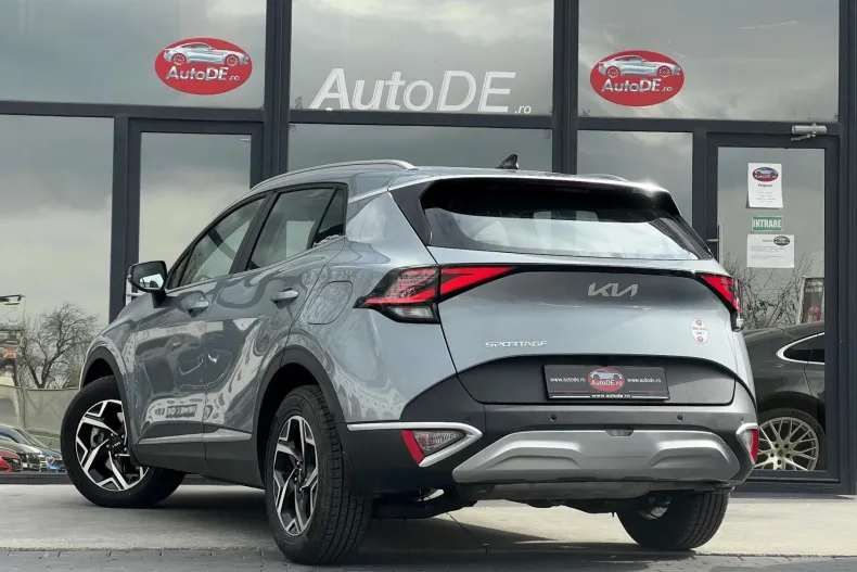 Kia Sportage din 2025 cu 3.930 km - oferta KIA202431 - foto 3