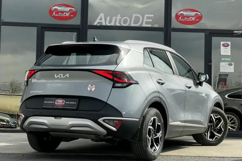 Kia Sportage din 2025 cu 3.930 km - oferta KIA202431 - foto 4