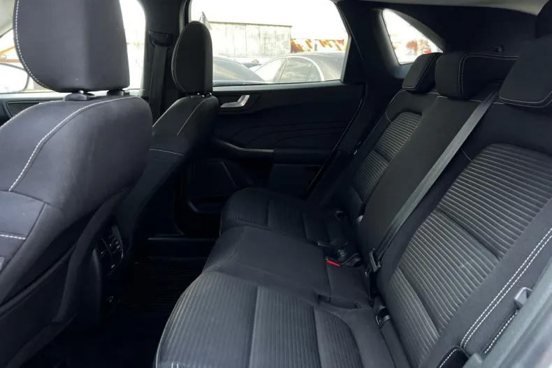 Ford Kuga din 2022 cu 140.441 km - oferta FOR202432 - foto 37