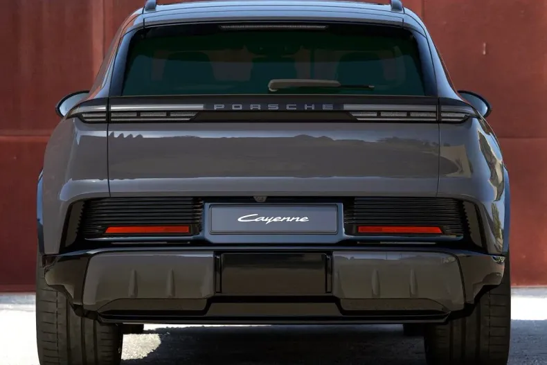 Porsche Cayenne din 2026 cu 13 km - oferta POR202454 - foto 10