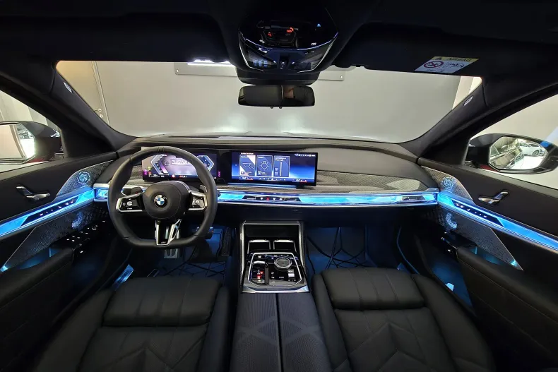 BMW 740d (Seria 7) din 2023 cu 57.000 km - oferta BMW202461 - foto 2