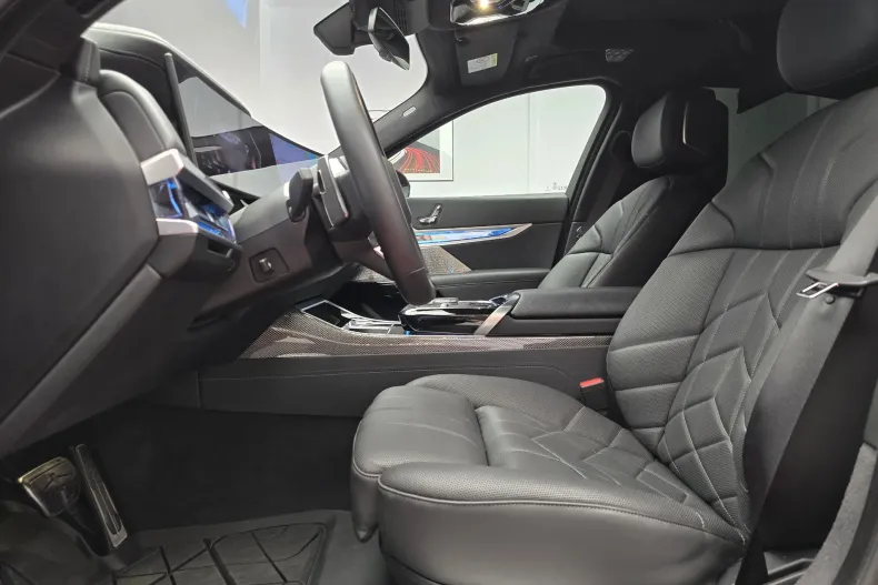 BMW 740d (Seria 7) din 2023 cu 57.000 km - oferta BMW202461 - foto 29