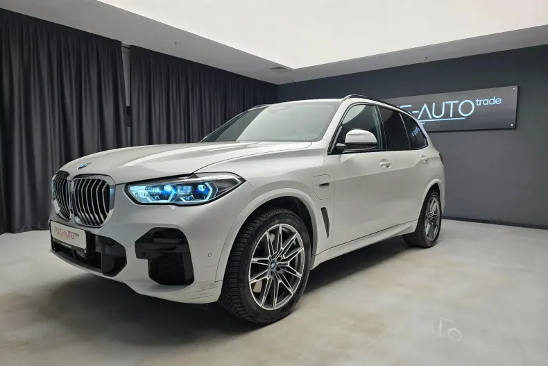 BMW X5 (Seria X) din 2021 cu 68.133 km - oferta BMW202462 - foto 1
