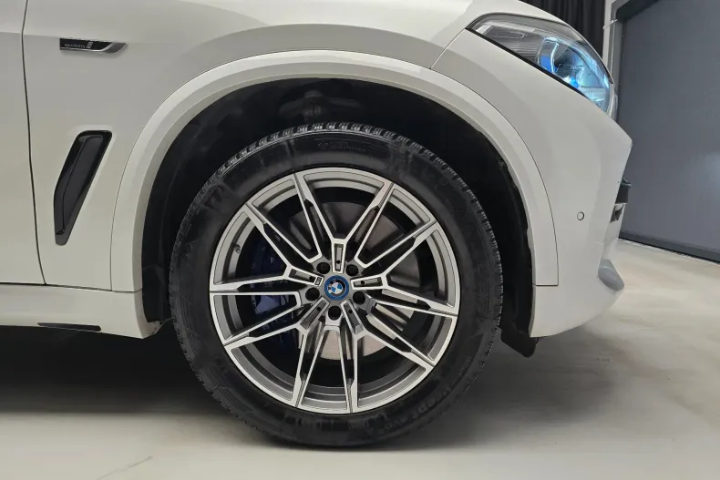 BMW X5 (Seria X) din 2021 cu 68.133 km - oferta BMW202462 - foto 11