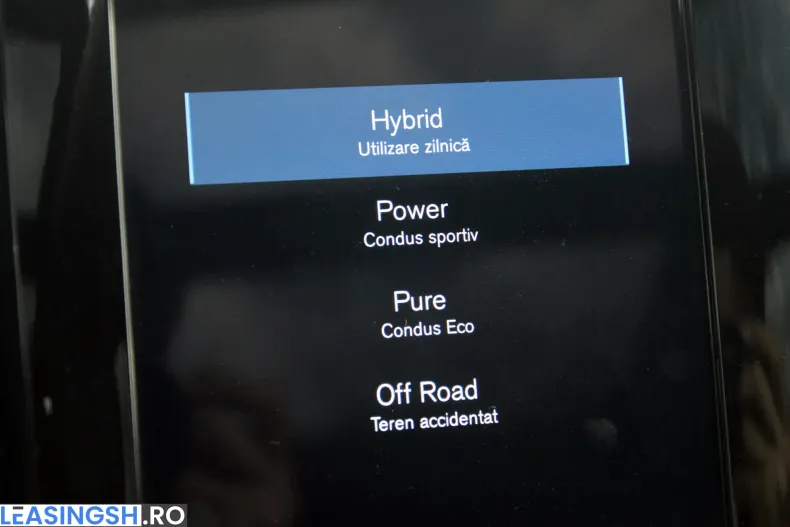 Volvo XC40 din 2021 cu 133.381 km - oferta VOL202470 - foto 35