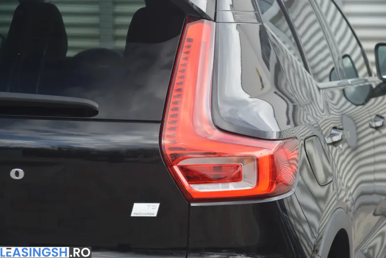 Volvo XC40 din 2021 cu 133.381 km - oferta VOL202470 - foto 40