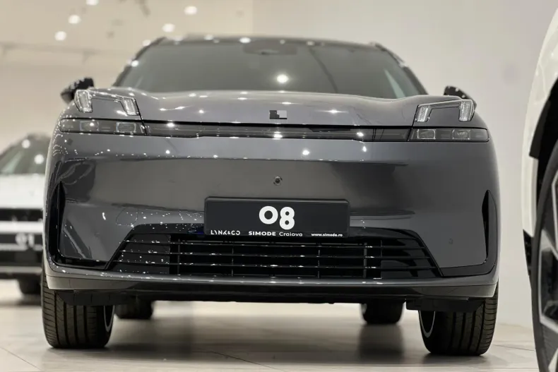 Lynk & Co 08 din 2025 cu 2 km - oferta LYN202475 - foto 7