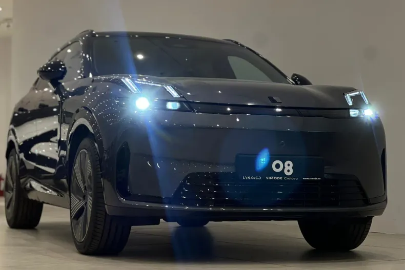 Lynk & Co 08 din 2025 cu 2 km - oferta LYN202475 - foto 14