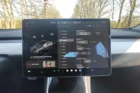 Tesla Model 3 din 2020 cu 45.971 km - oferta TES202476 - foto 18