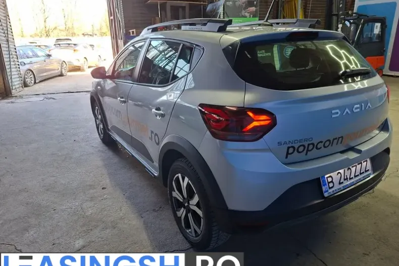 Dacia Sandero Stepway din 2023 cu 71.423 km - oferta DAC202479 - foto 6