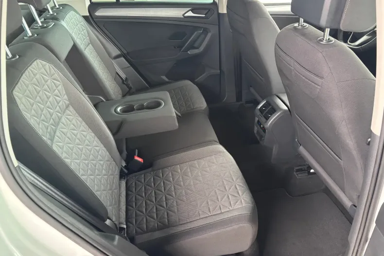 Volkswagen Tiguan din 2021 cu 176.000 km - oferta VOL202486 - foto 34