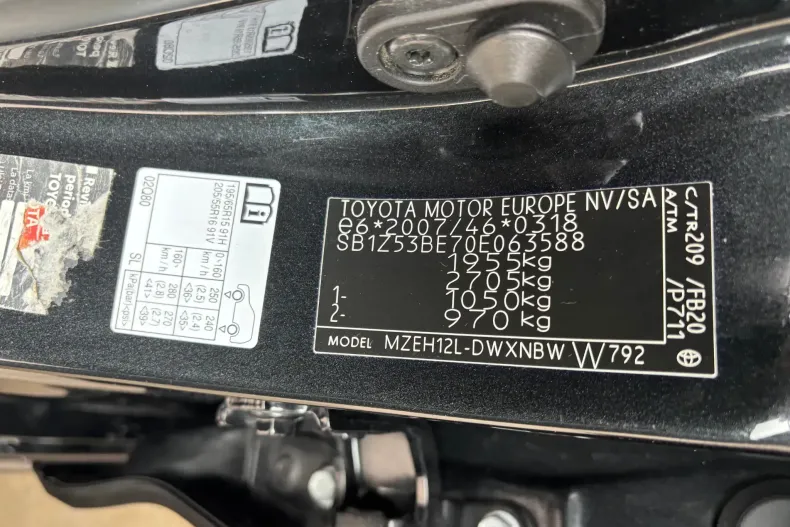 Toyota Corolla din 2021 cu 138.000 km - oferta TOY202487 - foto 37