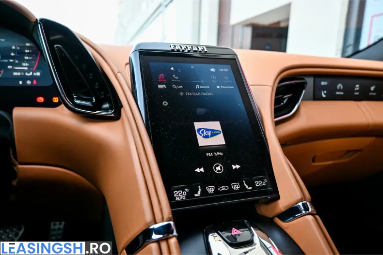 Ferrari Roma din 2021 cu 18.000 km - oferta FER202492 - foto 17