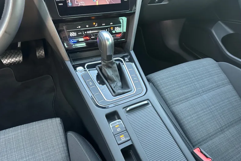 Volkswagen Passat din 2021 cu 173.000 km - oferta VOL202494 - foto 8