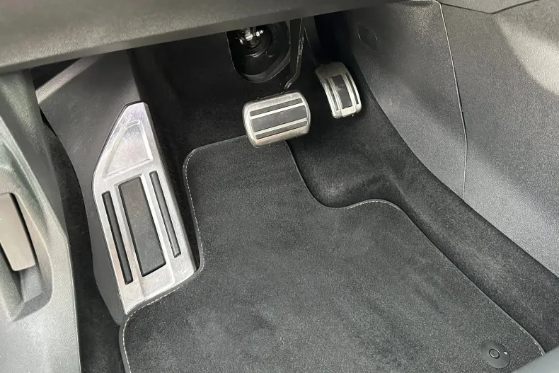 Peugeot 3008 din 2022 cu 159.800 km - oferta PEU202497 - foto 13