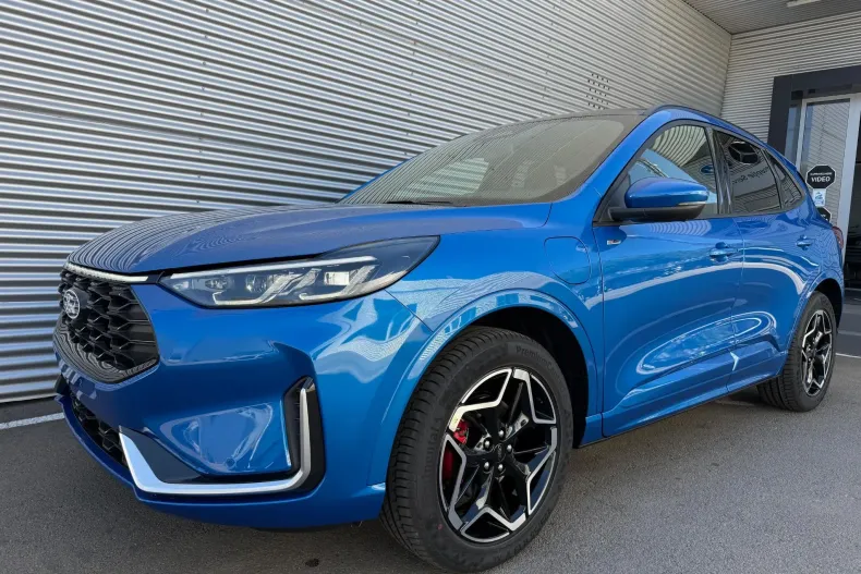 Ford Kuga din 2025 cu 2.420 km - oferta FOR202500 - foto 1