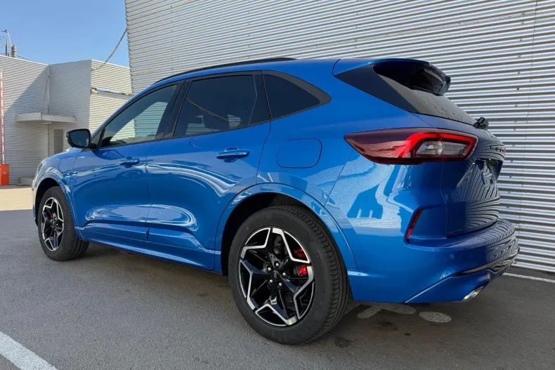 Ford Kuga din 2025 cu 2.420 km - oferta FOR202500 - foto 8