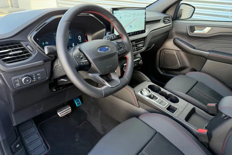 Ford Kuga din 2025 cu 2.420 km - oferta FOR202500 - foto 21