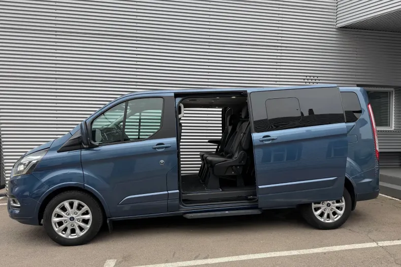 Ford Tourneo Custom din 2021 cu 121.000 km - oferta FOR202503 - foto 20