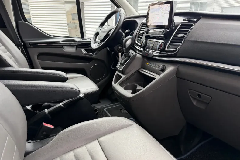 Ford Tourneo Custom din 2021 cu 121.000 km - oferta FOR202503 - foto 23