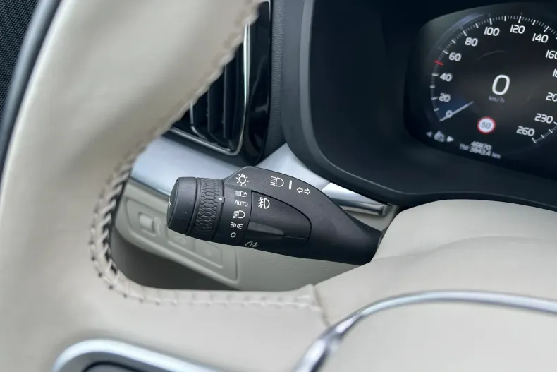 Volvo XC60 din 2021 cu 46.000 km - oferta VOL202508 - foto 14