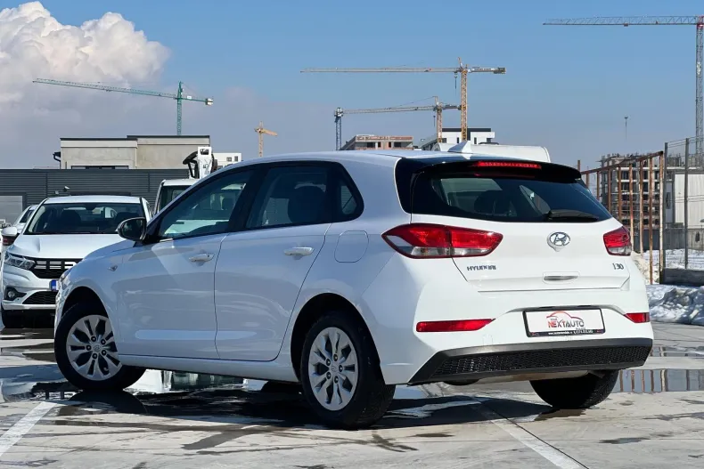 Hyundai i30 din 2023 cu 50.000 km - oferta HYU202510 - foto 4