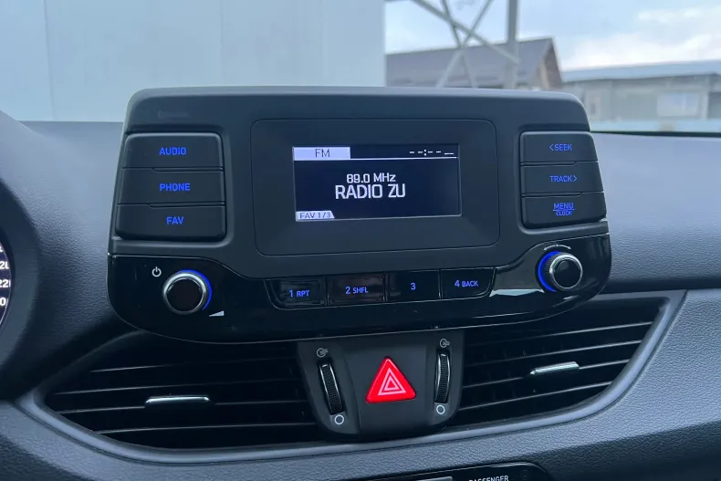 Hyundai i30 din 2023 cu 50.000 km - oferta HYU202510 - foto 12