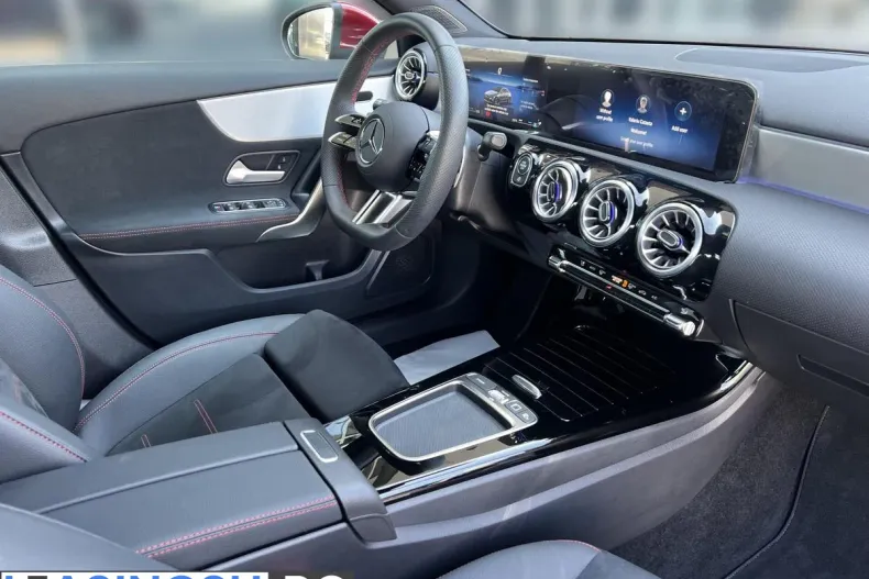 Mercedes-Benz A 220 (Clasa A) din 2023 cu 2.400 km - oferta MER202513 - foto 13