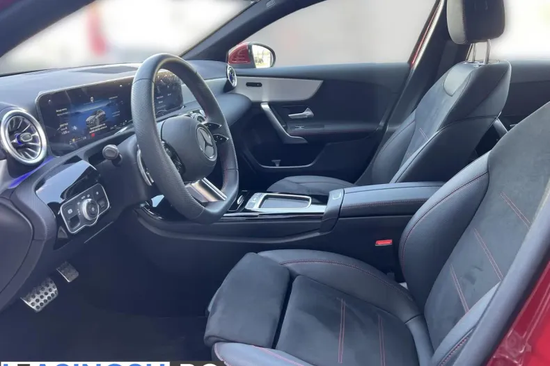 Mercedes-Benz A 220 (Clasa A) din 2023 cu 2.400 km - oferta MER202513 - foto 14