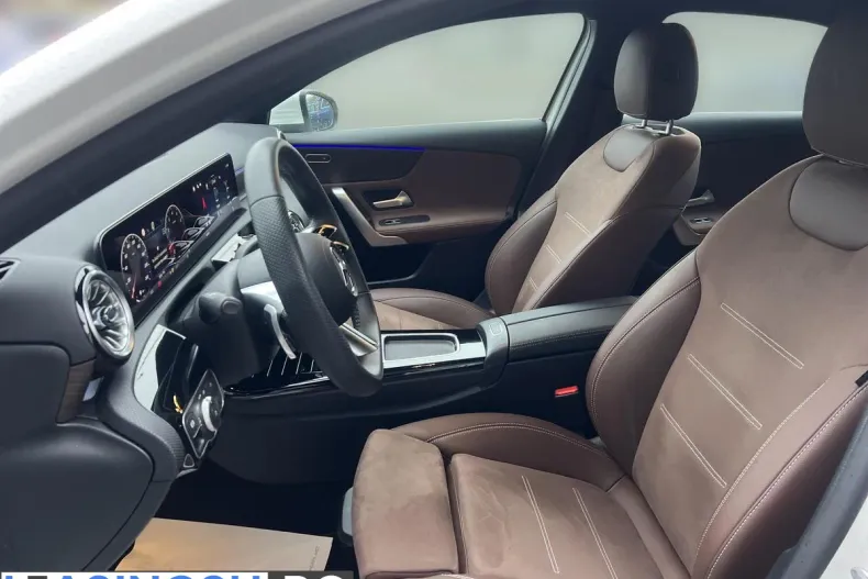 Mercedes-Benz A 220 (Clasa A) din 2024 cu 6.000 km - oferta MER202516 - foto 14