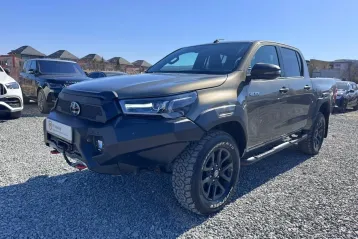 Toyota Hilux din 2021 - oferta TOY202546