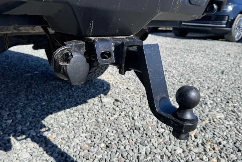 Toyota Hilux din 2021 cu 103.990 km - oferta TOY202546 - foto 7