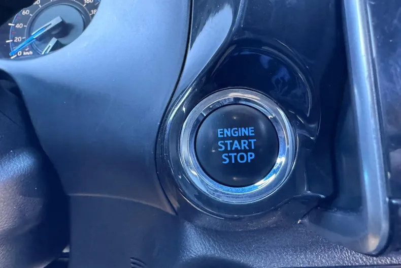 Toyota Hilux din 2021 cu 103.990 km - oferta TOY202546 - foto 15