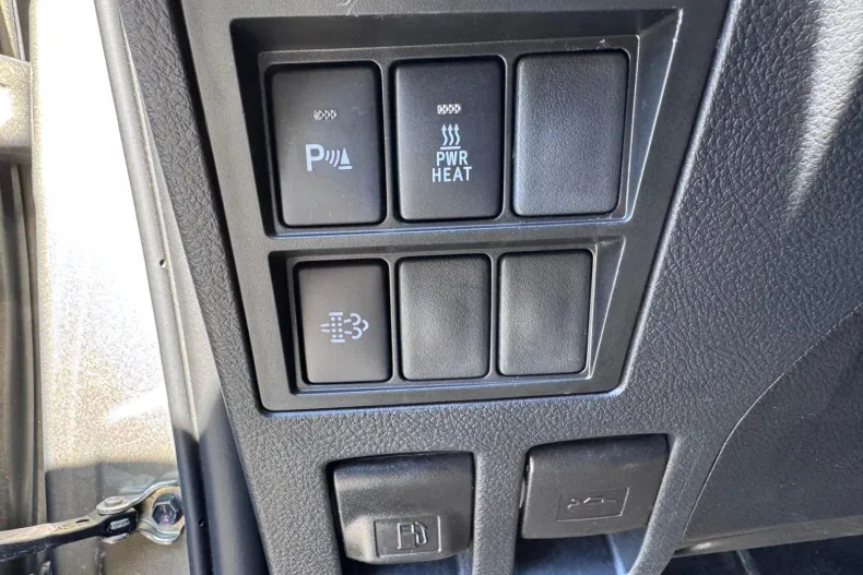 Toyota Hilux din 2021 cu 103.990 km - oferta TOY202546 - foto 25