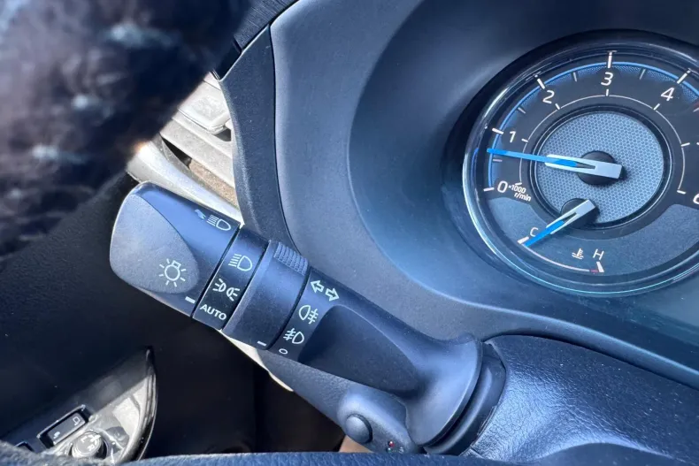 Toyota Hilux din 2021 cu 103.990 km - oferta TOY202546 - foto 30