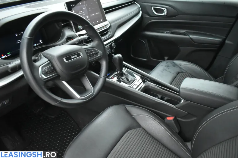 Jeep Compass din 2024 cu 18.455 km - oferta JEE202551 - foto 6