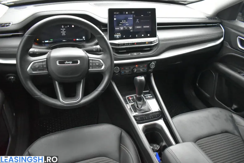 Jeep Compass din 2024 cu 18.455 km - oferta JEE202551 - foto 14