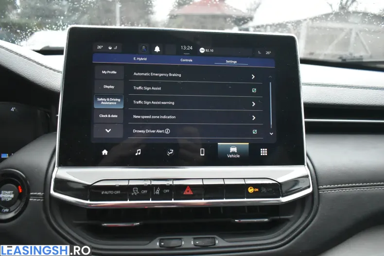 Jeep Compass din 2024 cu 18.455 km - oferta JEE202551 - foto 17