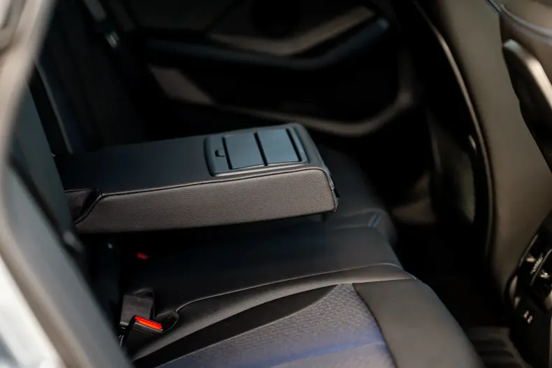 BMW 218i (Seria 2) din 2023 cu 38.200 km - oferta BMW202556 - foto 35