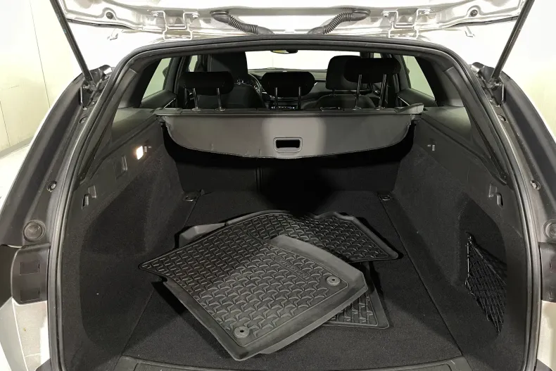 Opel Insignia din 2022 cu 64.166 km - oferta OPE202559 - foto 12