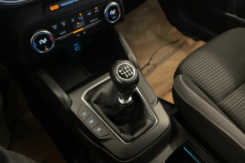 Ford Focus din 2022 cu 49.028 km - oferta FOR202560 - foto 22