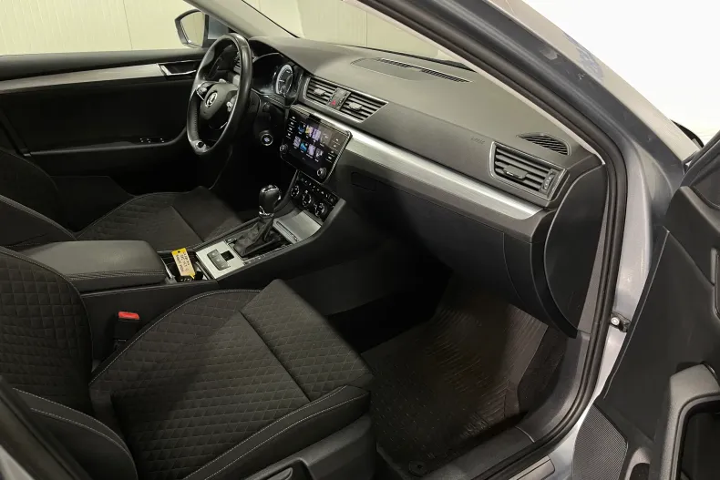 Skoda Superb din 2021 cu 118.786 km - oferta SKO202569 - foto 9