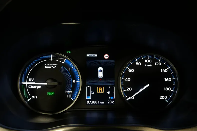 Mitsubishi Eclipse Cross din 2022 cu 73.881 km - oferta MIT202574 - foto 28